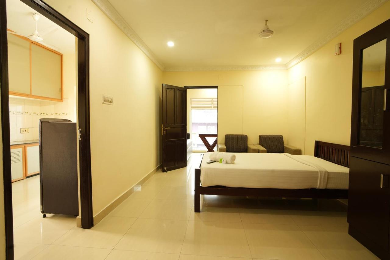 K V Suites Kochi 外观 照片