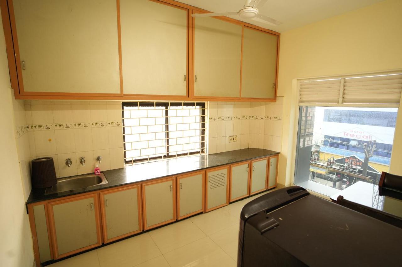 K V Suites Kochi 外观 照片