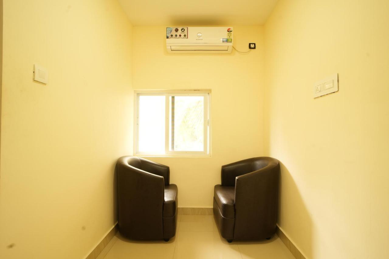 K V Suites Kochi 外观 照片