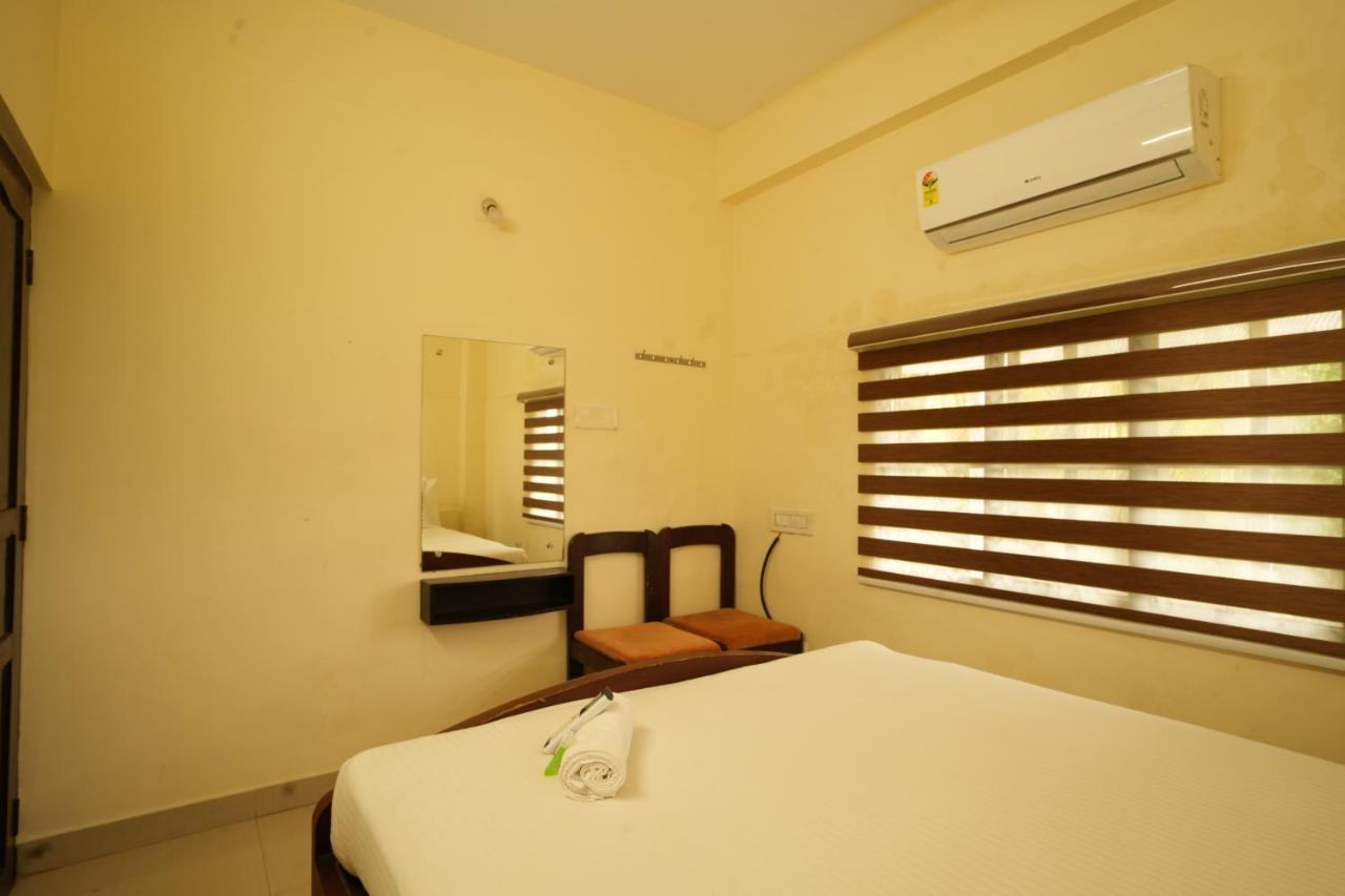 K V Suites Kochi 外观 照片