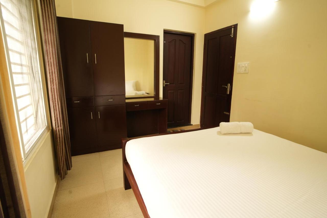 K V Suites Kochi 外观 照片