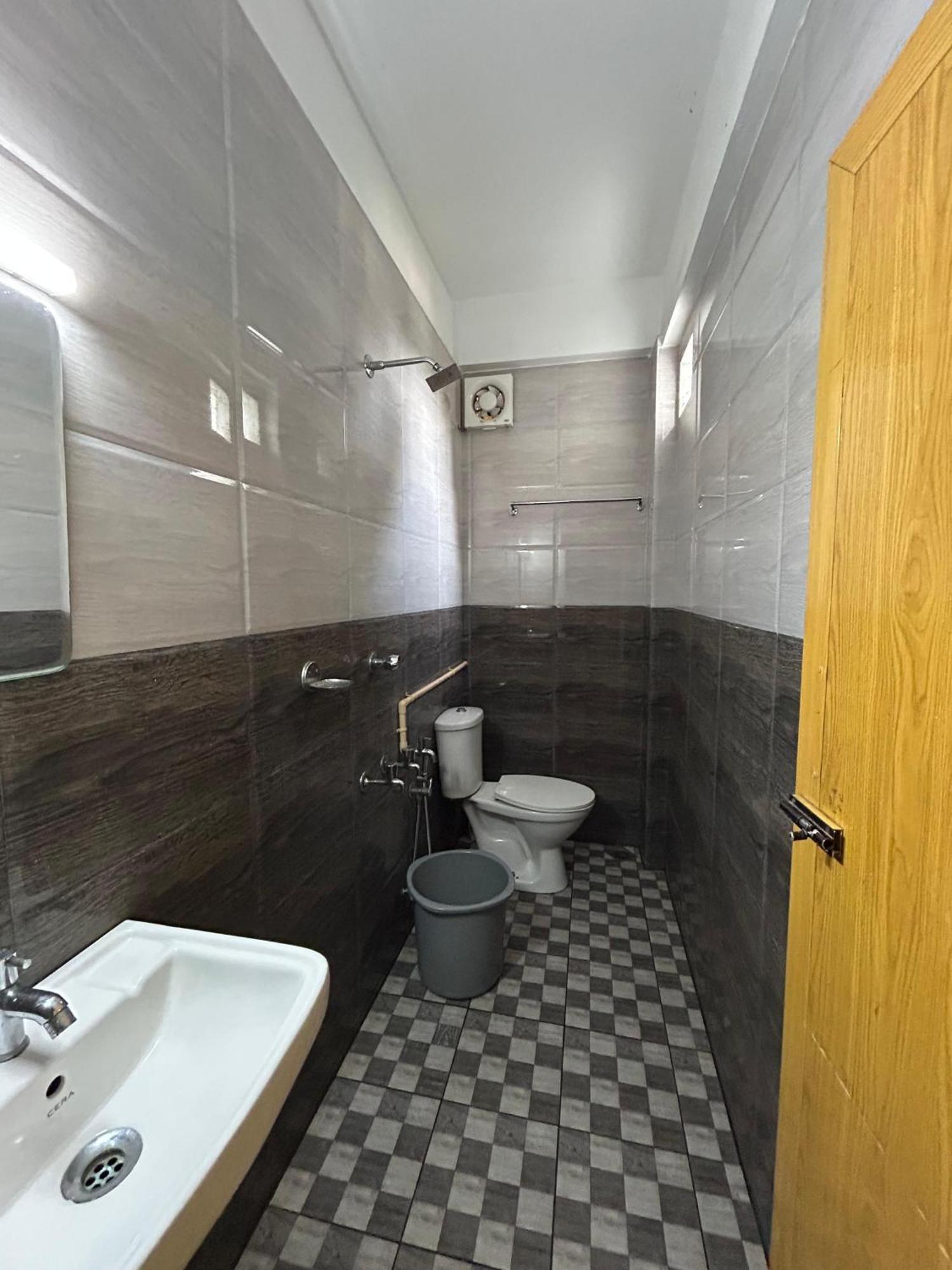 K V Suites Kochi 外观 照片